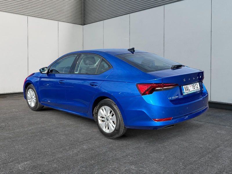 Škoda Octavia (2022) AMBITION 1.5e-TEC 110kW CZ DPH - fotka 4 z 11