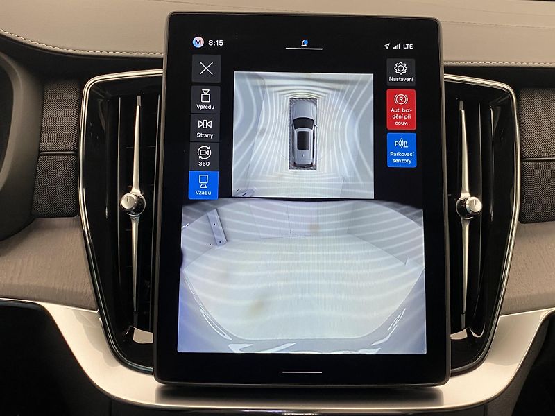 Volvo XC90 (2026) T8 AWD RECHARGE DARK ULTRA - fotka 65 z 68