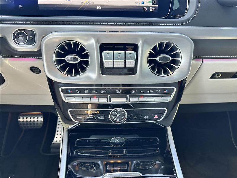 Mercedes-Benz Třídy G Mercedes AMG G 63  G - fotka 14 z 17