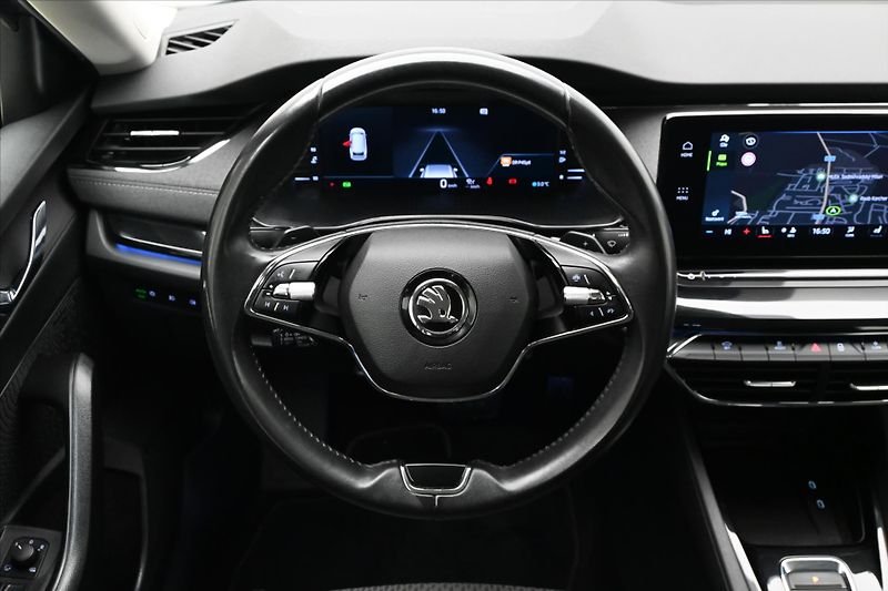 Škoda Octavia 2,0 TDI 110kW DSG Style Záruka - fotka 18 z 33