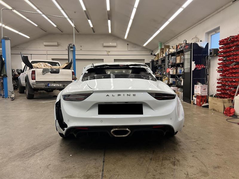 Alpine A110 1.8i 185 kW - fotka 5 z 13