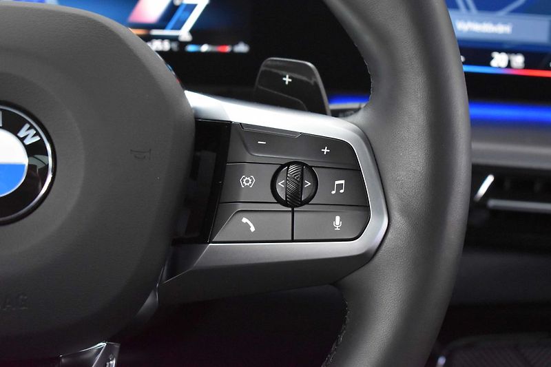 BMW Řada 2 218d ///MSPORT*ZÁRUKA*DPH*ČR 1 - fotka 21 z 48