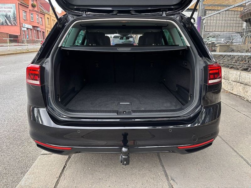 Volkswagen Passat 1.5TSI/2022/1MAJ.TAŽ.DPH.ACC-Z - fotka 6 z 52