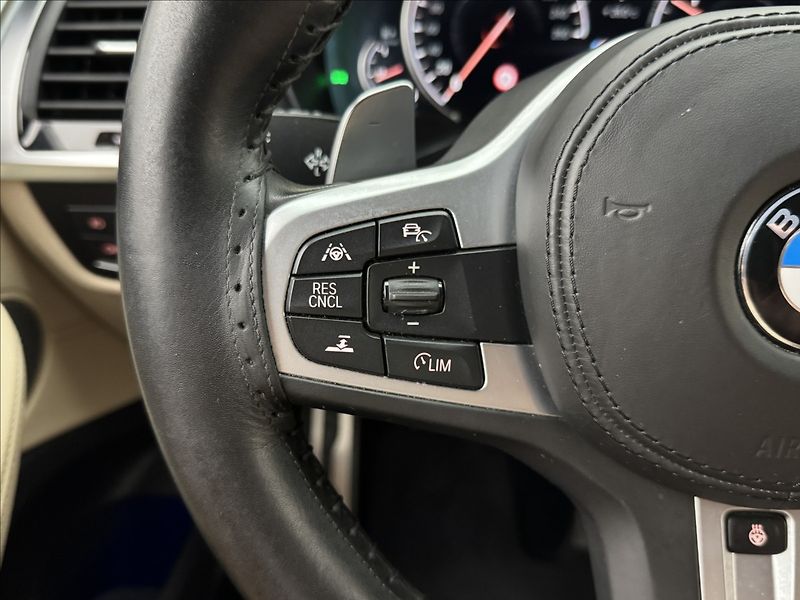 BMW X4 3,0 M40d DPH HUD 360° H/K CZ - fotka 10 z 49