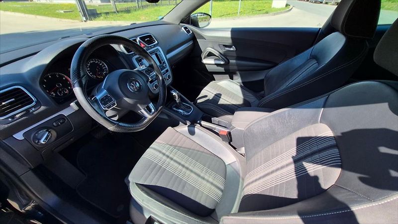 Volkswagen Scirocco 1,4 TSi 118 Kw DSG Match - fotka 8 z 20