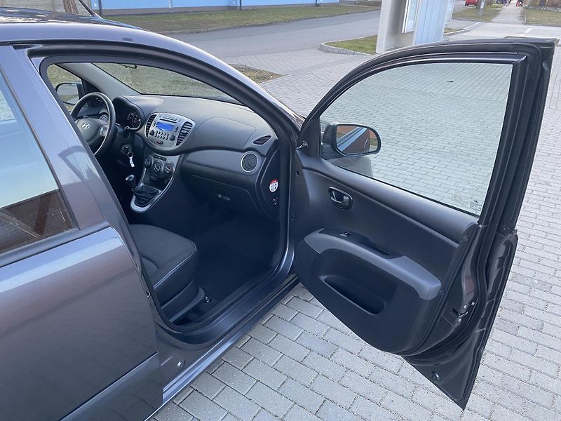 Hyundai i10 (2012) 1.1i STYLE,KLIMA, VÝB.STAV!! - fotka 23 z 35