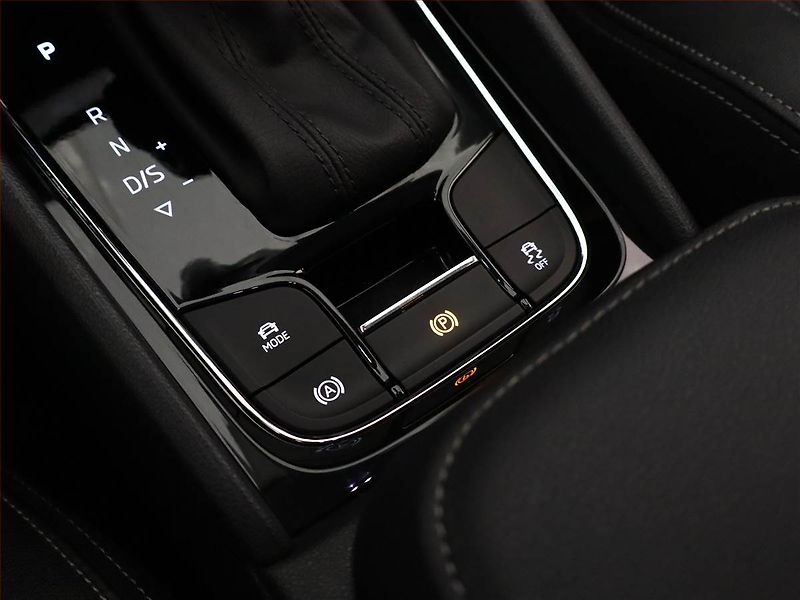 Škoda Karoq (2018) Style Plus 1.6 TDI - fotka 19 z 23