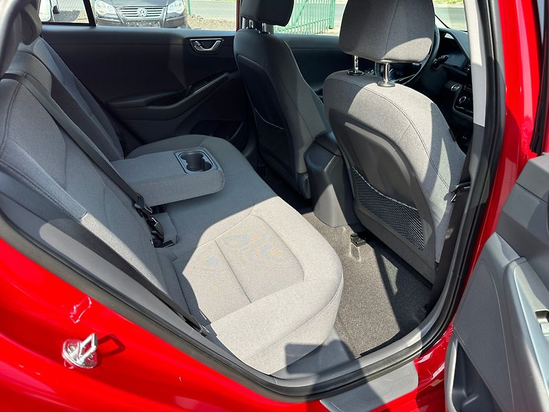 Hyundai Ioniq (2020) 25KW Trend - fotka 14 z 27