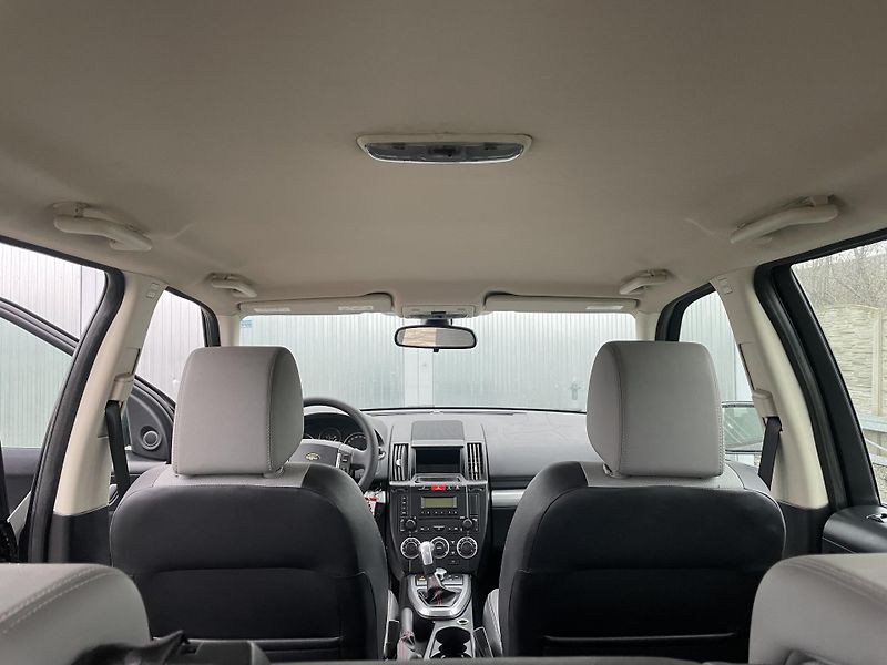 Land Rover Freelander 2.2TD4 160PS 4x4 136TKM SPORT! - fotka 137 z 201