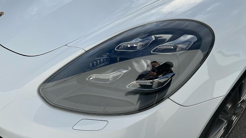 Porsche Panamera Turbo S E-Hybrid - fotka 13 z 30