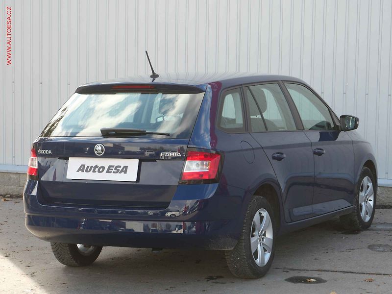 Škoda Fabia (2018) 1.0 TSi, ČR, Style - fotka 4 z 18