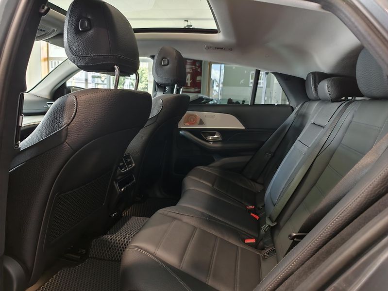 Mercedes-Benz GLE 450 d 4MATIC Coupe - fotka 16 z 30
