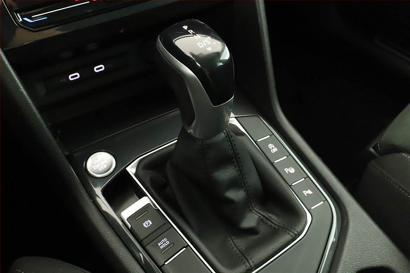 Volkswagen Tiguan (2021) Elegance 1.5 TSI - fotka 10 z 18