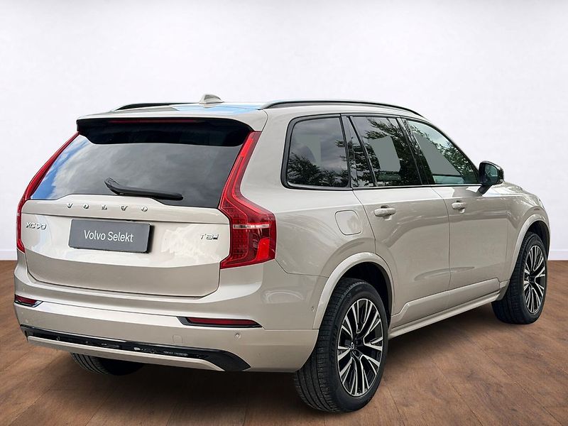 Volvo XC90 PlusDark T8,AWD,Plug-in hybrid - fotka 5 z 26