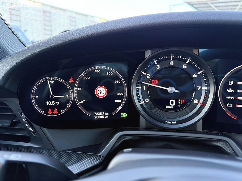 Porsche 911 992 Carrera S záruka do 12/26 - fotka 10 z 32