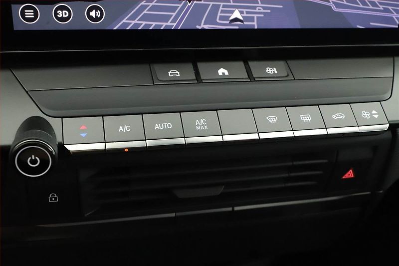 Opel Astra (2023) Edition 1.2 Turbo, Navi - fotka 17 z 19