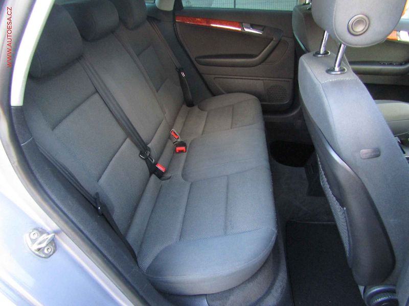 Audi A3 (2008) 1.9TDi, servis.kniha - fotka 10 z 16