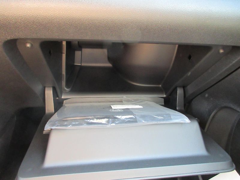 Peugeot Partner Furgon L1 Electric 100kW 50kWh - fotka 20 z 21