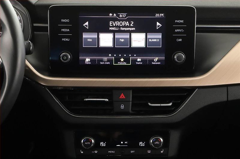 Škoda Scala (2021) 1.0 TSI, Automat, Tempomat - fotka 14 z 19