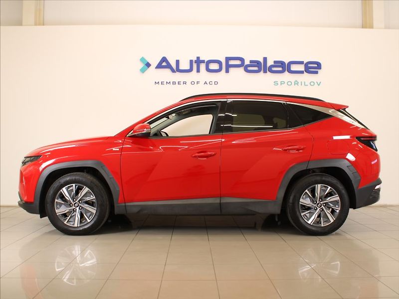 Hyundai Tucson 1,6 MHEV 132kW AT 4x4 55tkm! - fotka 5 z 23