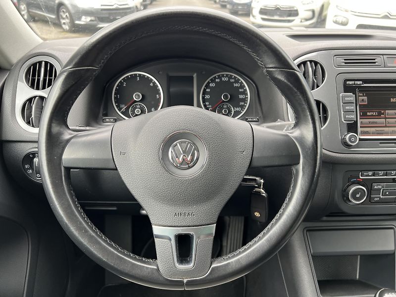 Volkswagen Tiguan 2.0TDi 103kw 4x4 ČR 1.MAJ DPH - fotka 14 z 40