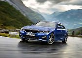 25. BMW 3