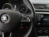 Škoda Superb (2015) Style 2.0 TDI, Automat, Kůže - náhled 21