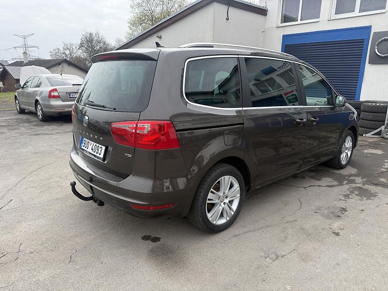 Seat Alhambra (2015) 2.0 /103kw - fotka 4 z 11