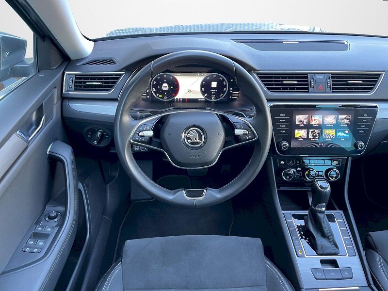 Škoda Superb (2024) 2.0 TDI 110kW DSG Style Plus c - fotka 6 z 34