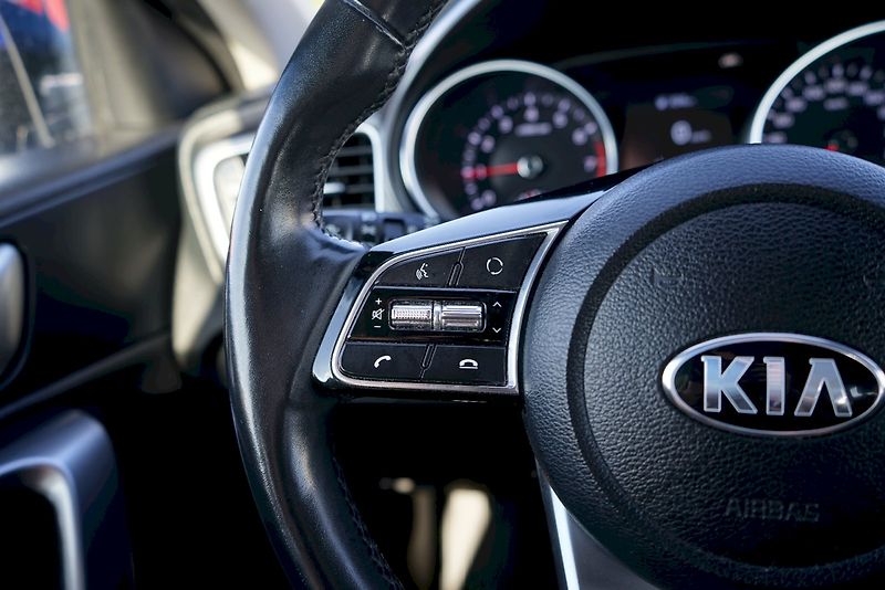 Kia Ceed (2021) T-GDI Spin - fotka 19 z 24