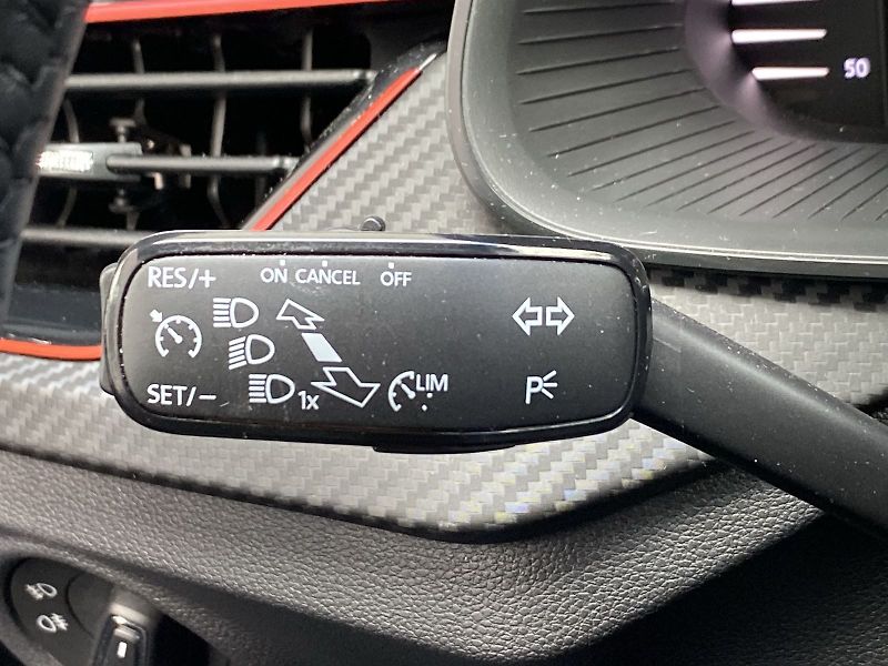 Škoda Scala (2025) 1.0 TSI DSG Monte Carlo - fotka 25 z 36