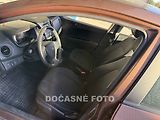 Hyundai i10 (2016) 1.0i, ČR, servis.kniha, AC - náhled 2