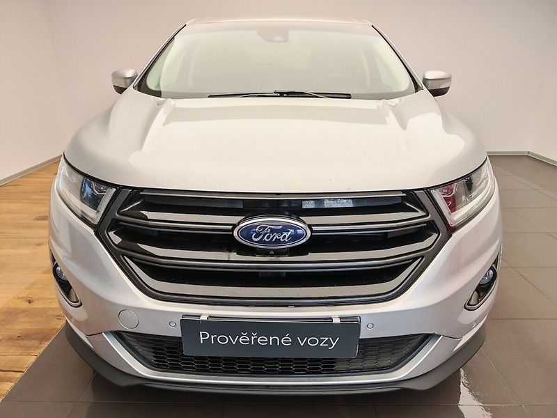Ford Edge 2.0 Automat, 154 kW - fotka 2 z 44