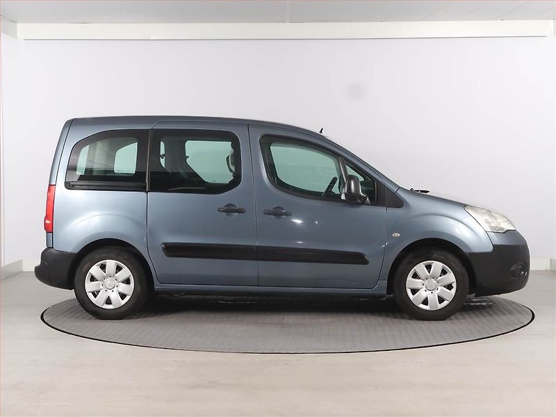 Citroën Berlingo (2008) 1.6 HDi, 5Míst, ČR - fotka 6 z 15