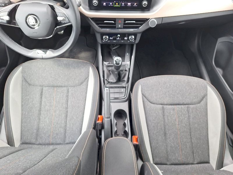 Škoda Kamiq (2023) 1.0 TSI / 81 kW / 6MP / Style - fotka 16 z 34