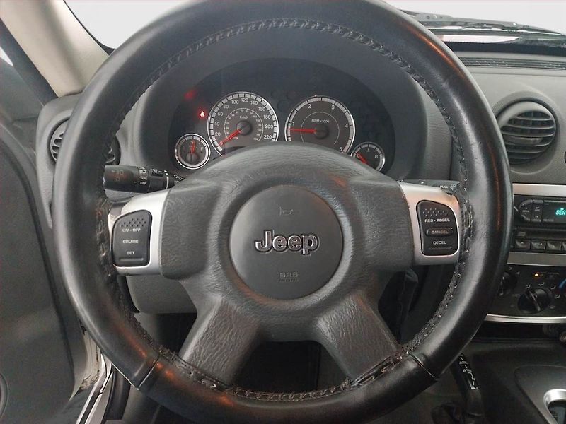 Jeep Cherokee (2007) 2.8 CRD, 4X4, Automat - fotka 16 z 16