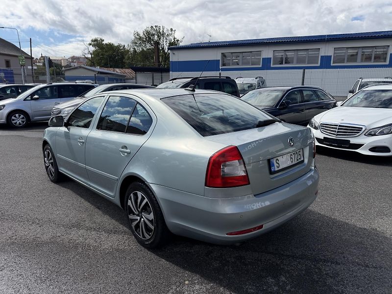 Škoda Octavia 1.2 Tsi, 77kw, WEBASTO - fotka 2 z 10