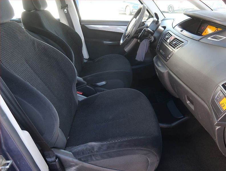 Citroën C4 Picasso (2008) 2.0 HDi 135, Automat, 7 míst - fotka 9 z 19