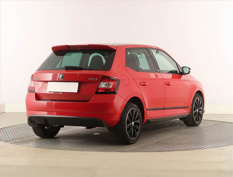 Škoda Fabia (2015) Monte Carlo 1.2 TSI - fotka 5 z 17