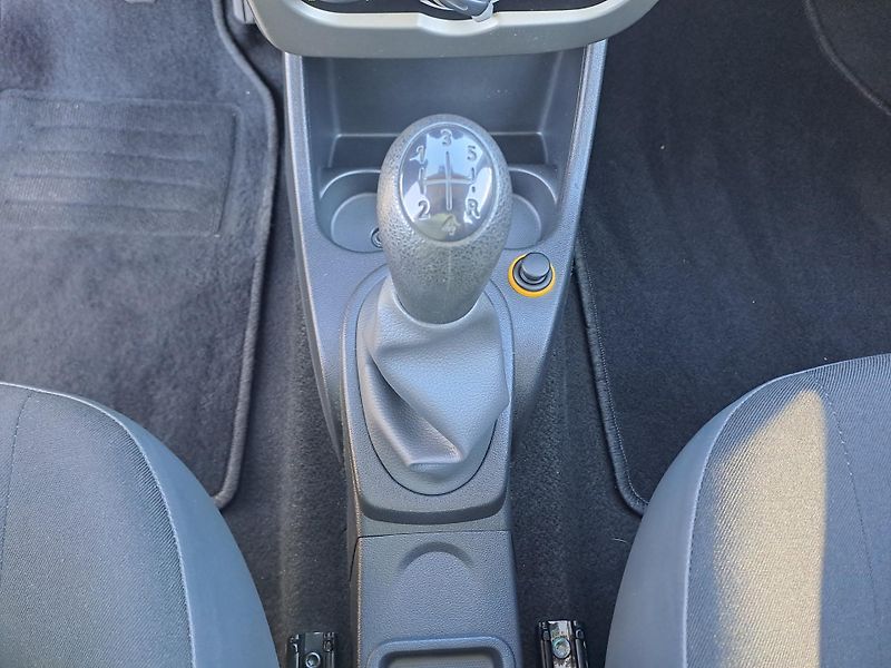 Dacia Sandero (2010) 1.4 2xKOLA, PĚKNÝ STAV - fotka 23 z 25