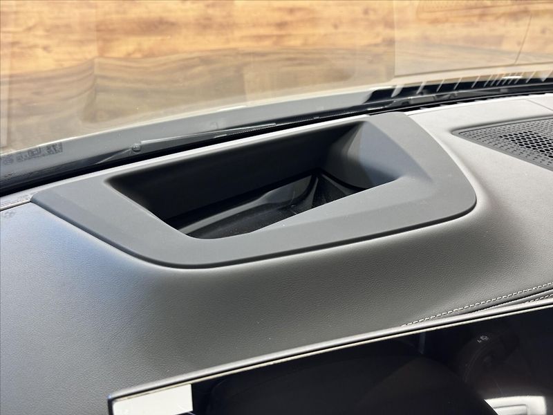 BMW X5 40d M-SPORT VZDUCH ZÁRUKA - fotka 20 z 37