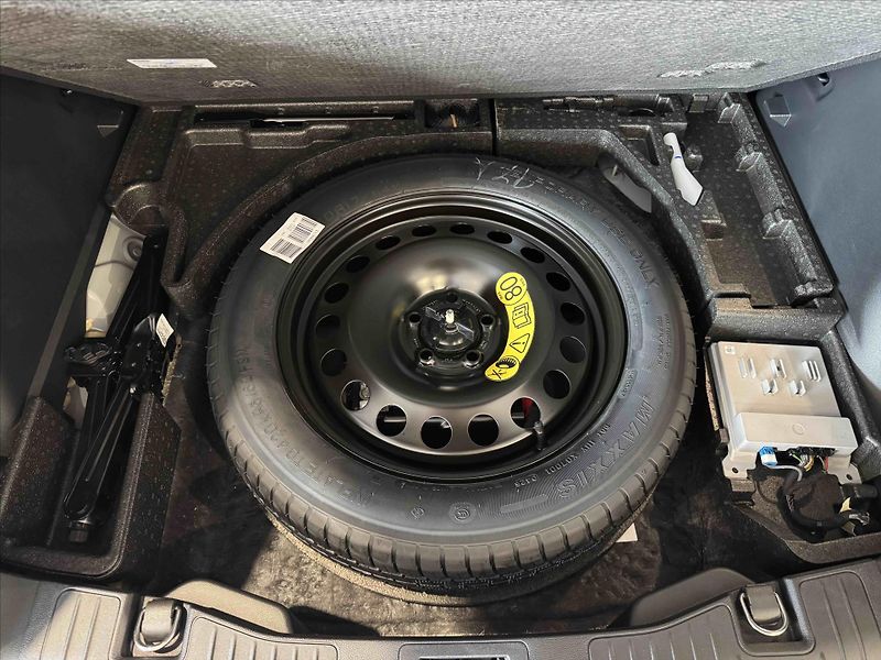 Ford Kuga (2026) 2,5 HEV eCVT 132 kW/180k  Blue - fotka 16 z 18