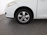 Renault Fluence (2011) 1.6 16V, nová STK, Tažné - náhled 15