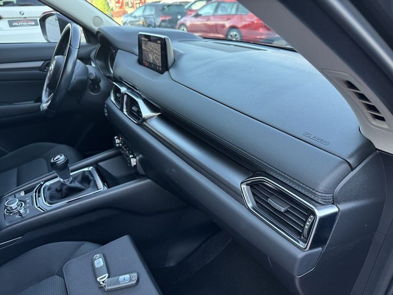 Mazda CX-5 (2018) 2.0 G-165 LED Navi Kamera Blis - fotka 17 z 45