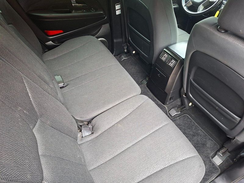 SsangYong Rexton (2015) RX200E-XDI 114kW 6MAN -TAŽ.ZAŘ - fotka 21 z 33