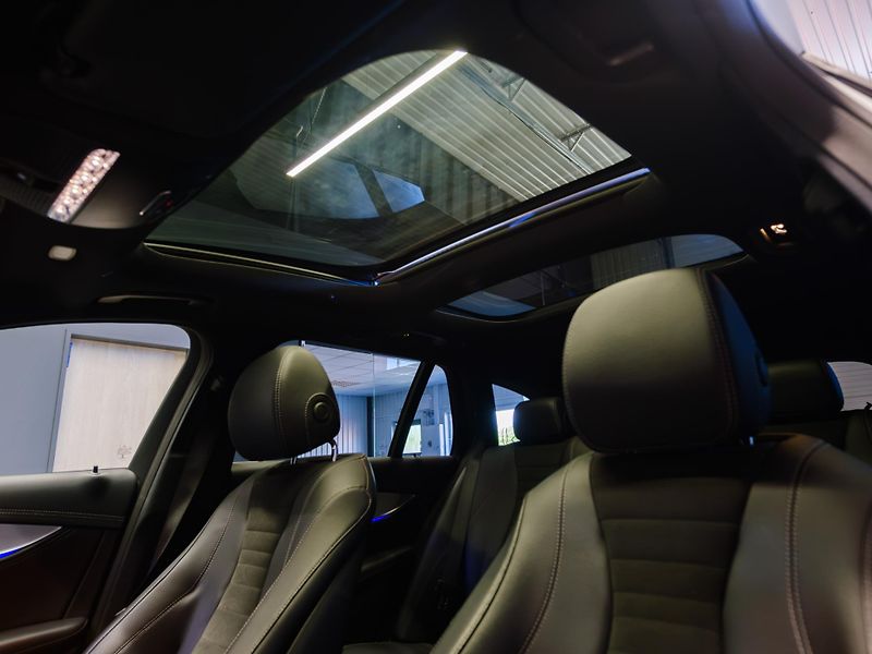 Mercedes-Benz Třídy E 300de 4MATIC AMG Line, DPH - fotka 20 z 34