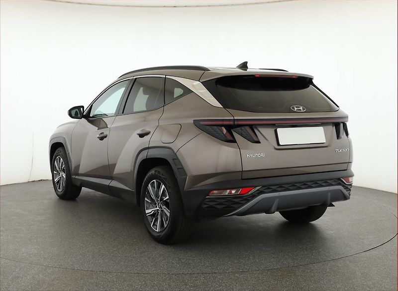 Hyundai Tucson (2021) 1.6 T-GDI - fotka 4 z 21