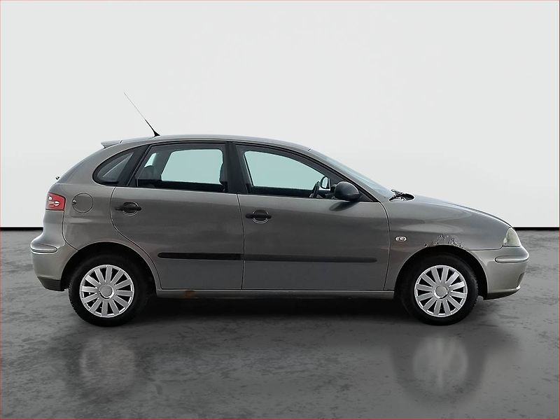 Seat Ibiza (2005) 1.2 12V, nová STK, dobrý stav - fotka 6 z 13