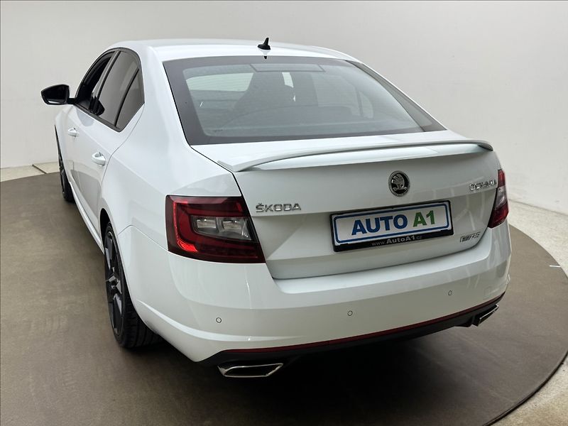 Škoda Octavia 2,0 135kW RS CHALLENGE 1MAJ ČR - fotka 5 z 43