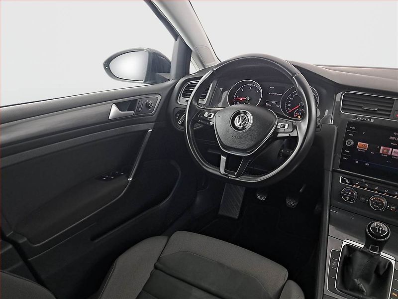 Volkswagen Golf (2019) 1.6 TDI, Kůže, Tempomat - fotka 7 z 18